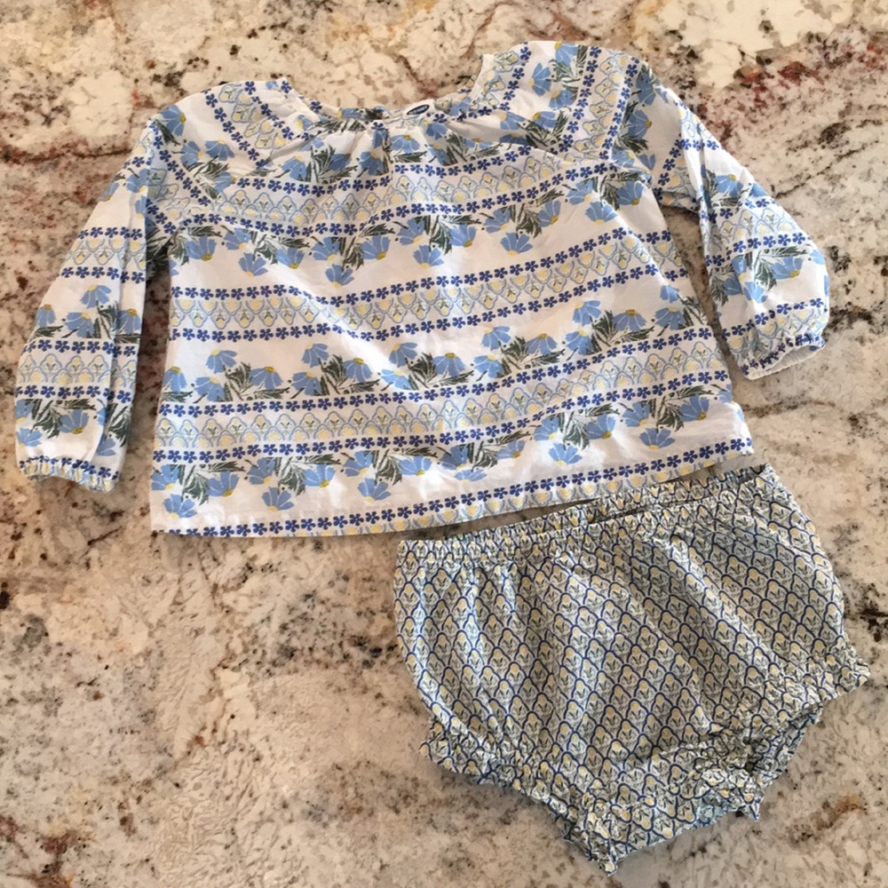 Adorable and Chic Light-Weight Matching Set!